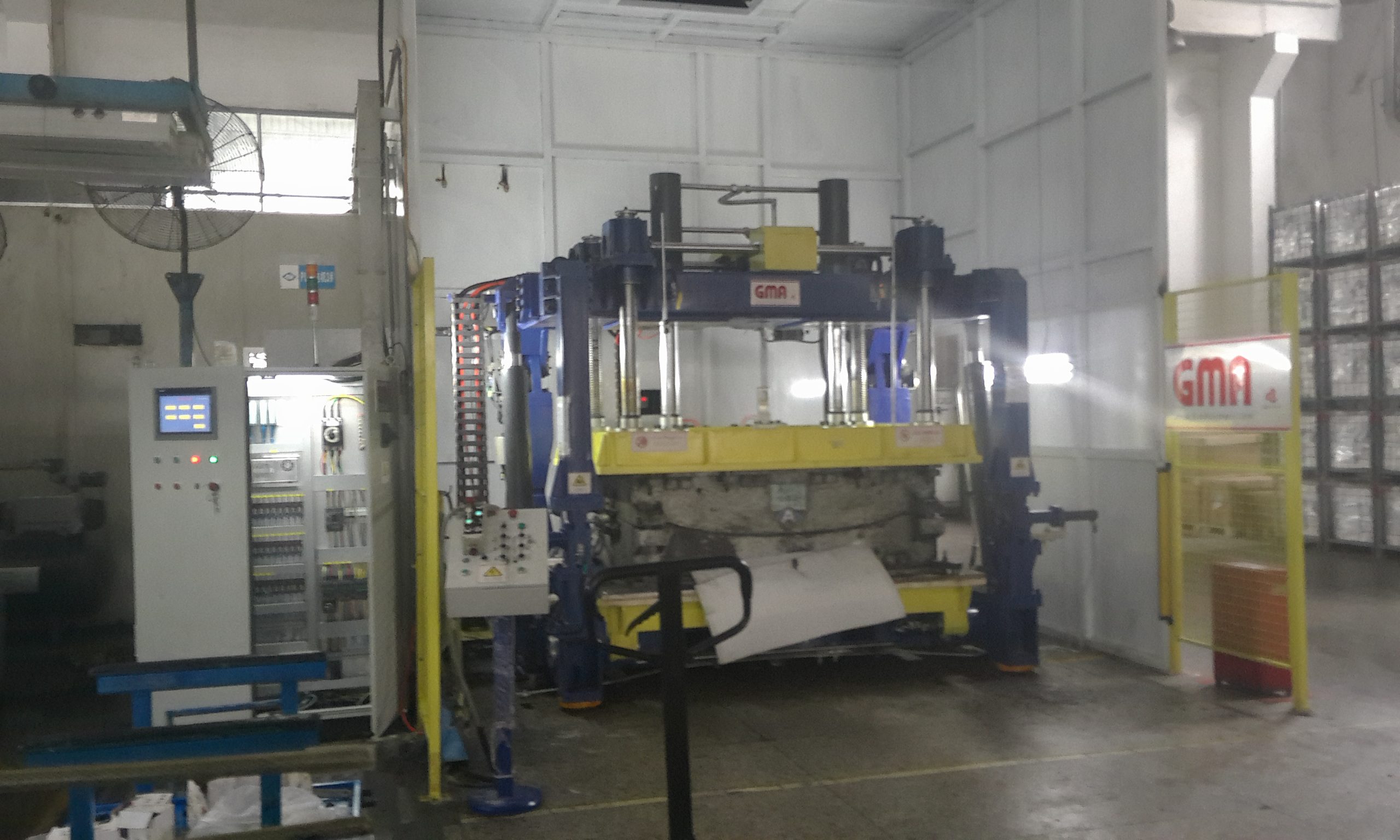 Glass SunShade Press Glass SunShade Press